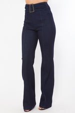 High Waisted Stretch Jeans with Belt